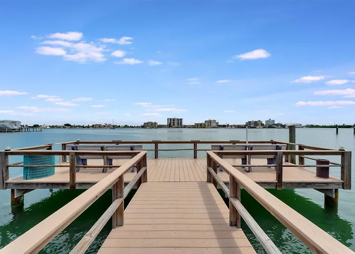 The Aura A Luxury Waterview & Heated Pool Apartment Clearwater Beach