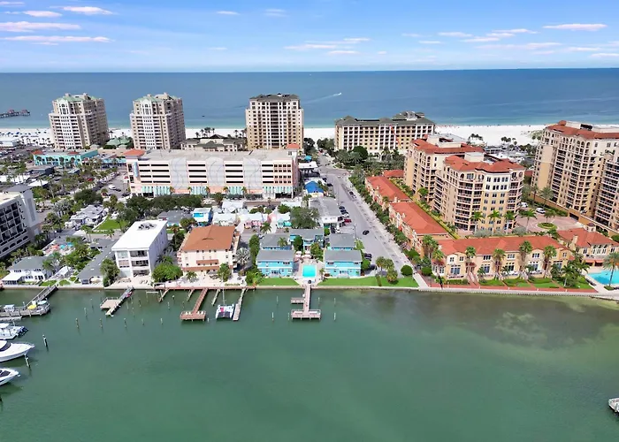 The Aura A Luxury Waterview & Heated Pool *
